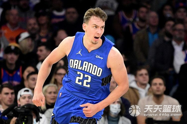 而湖人队尽 而湖人队尽